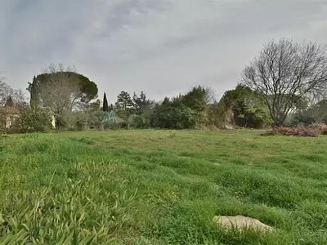 Terrain vente à Nîmes, Villevieille