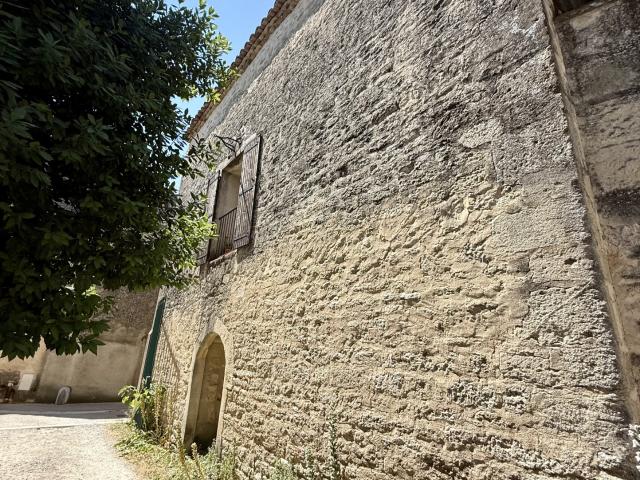 Maison vente à Nîmes, Villevieille