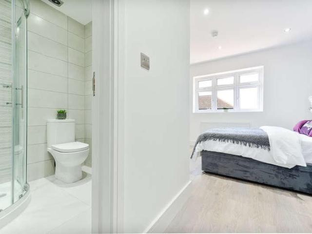 Apartment for rent in Surbiton, Greater London