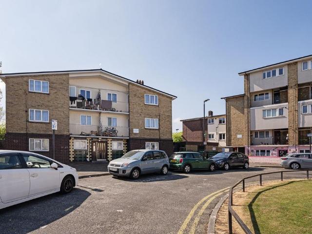 Apartment for rent in Leyton, Isle Of Man