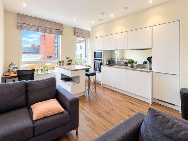 Apartment for rent in Milverton, Green Close