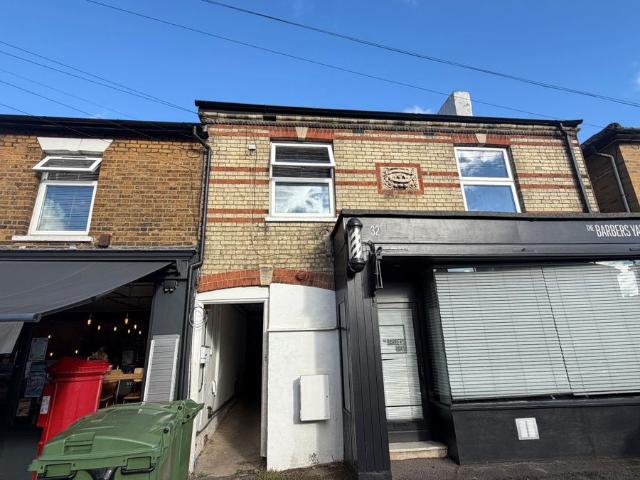 Apartment for rent in Watford Heath, North Watford