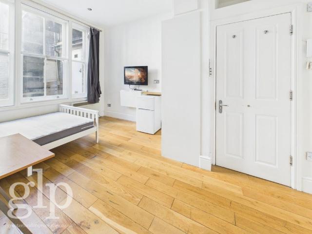 House for rent in Victoria, Greater London