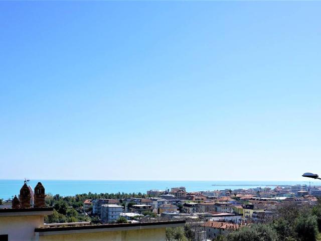 Villa Indipendente in vendita a Montesecco, Marche