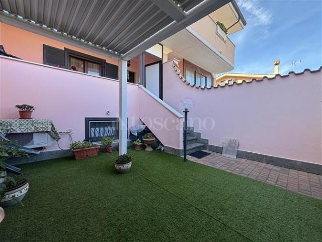 Villa Schiera in vendita a Isola Sacra, Fiumicino