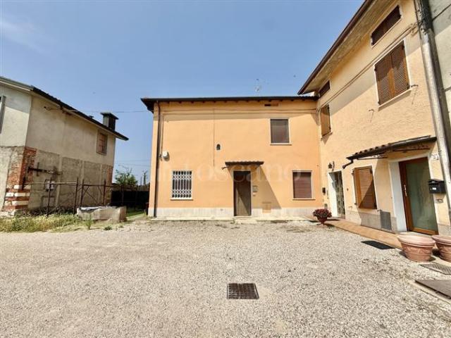 Villa Schiera in vendita a Peschiera Del Garda, Veneto