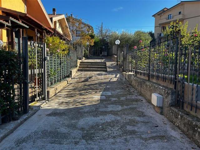 Villa Schiera in vendita a Falcognana, Roma Capitale