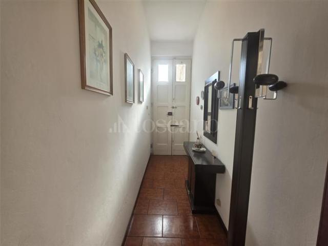 Villa Schiera in vendita a Mezzana, Prato