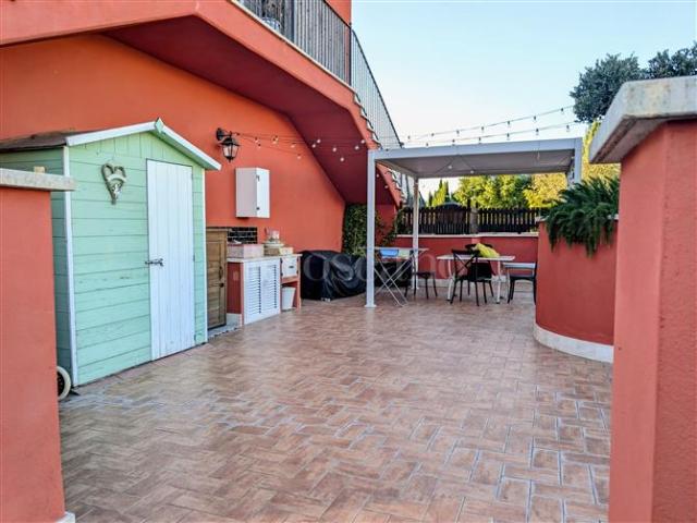 Villa Schiera in vendita a Mostacciano, Roma Capitale