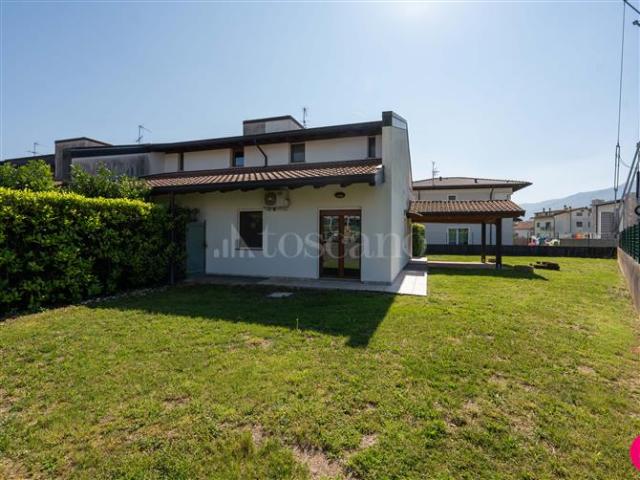 Villa Schiera in vendita a Beorchia, Aviano