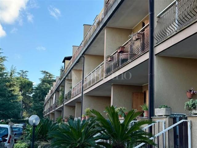 Villa Schiera in vendita a Municipio Roma VII, Roma Capitale