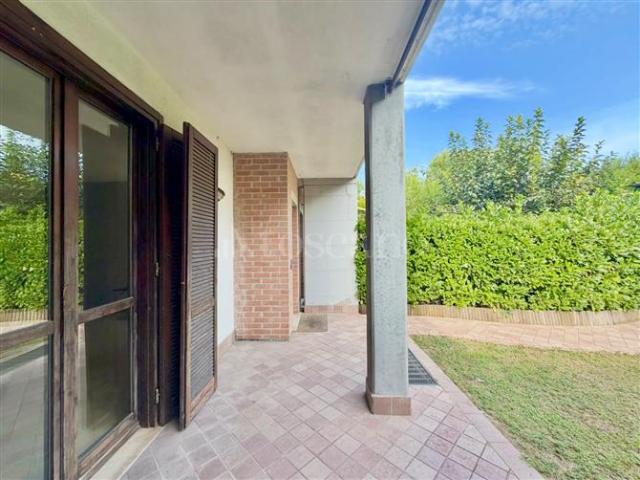 Villa Schiera in vendita a Rivoltella del Garda, Desenzano del Garda
