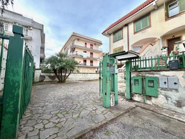 Villa Schiera in vendita a Scafati, Campania