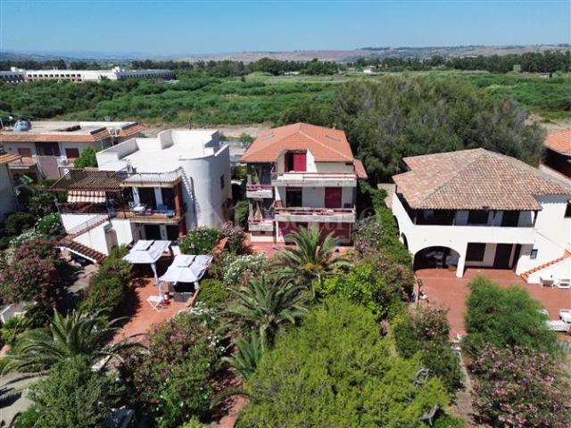Villa Indipendente in vendita a Villaggio Gabbiano Azzurro, Carlentini