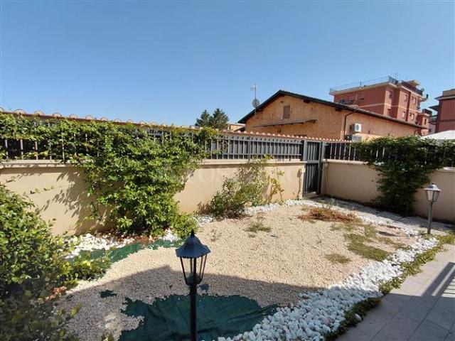 Villa Schiera in vendita a Osteria del Curato, Roma Capitale