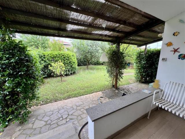 Villa Schiera in affitto a Roma Capitale, Lazio