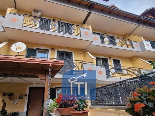 Villa Indipendente in vendita a Giugliano In Campania, Campania
