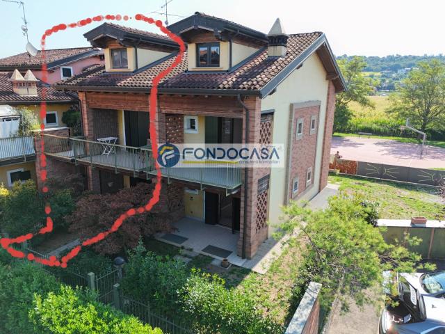 Villa Indipendente in vendita a Malocco, Lonato