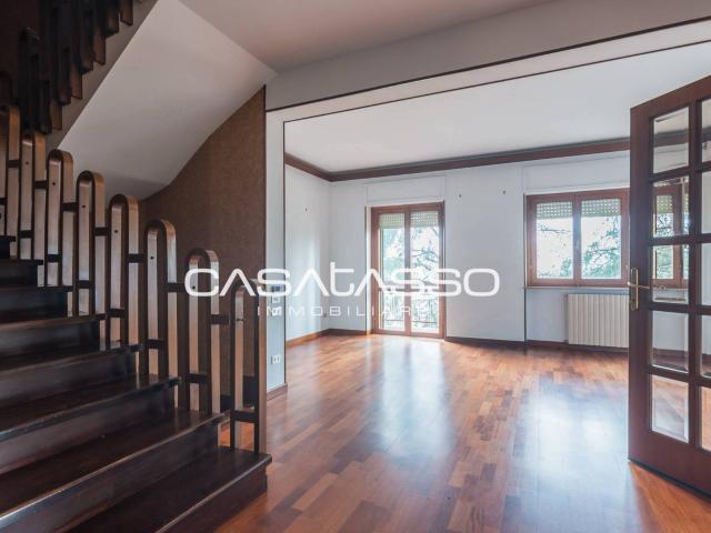 Villa Indipendente in vendita a Fonte Scodella, Marche
