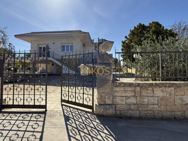 Villa Indipendente in vendita a Puglia, Bari