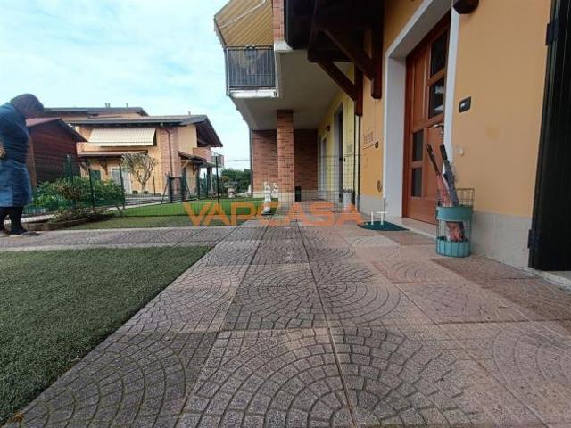 Villa Indipendente in vendita a Pontoglio, Lombardia