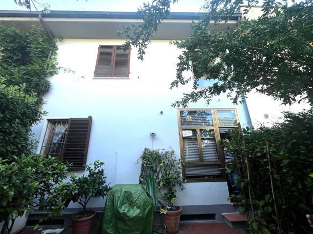 Villa Indipendente in vendita a Poggio A Caiano, Toscana