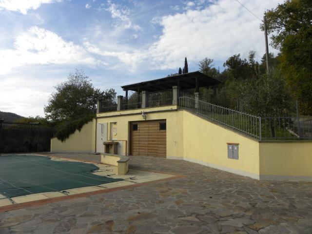 Villa Indipendente in vendita a Talla, Toscana