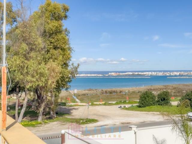 Villa Indipendente in affitto a Puglia, Taranto