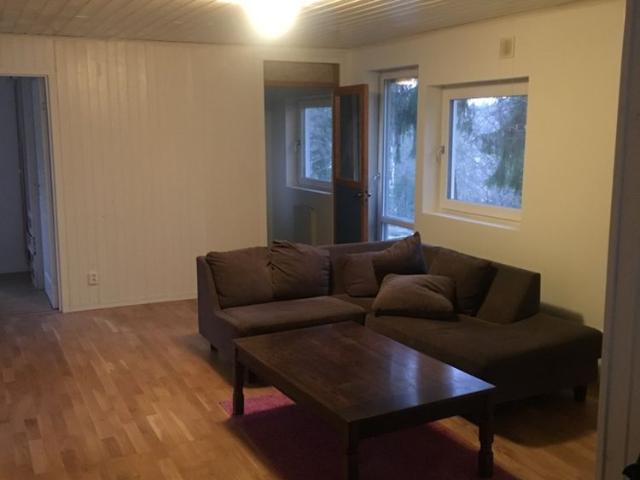 Hus hyra i Ekhamra, Norrudden