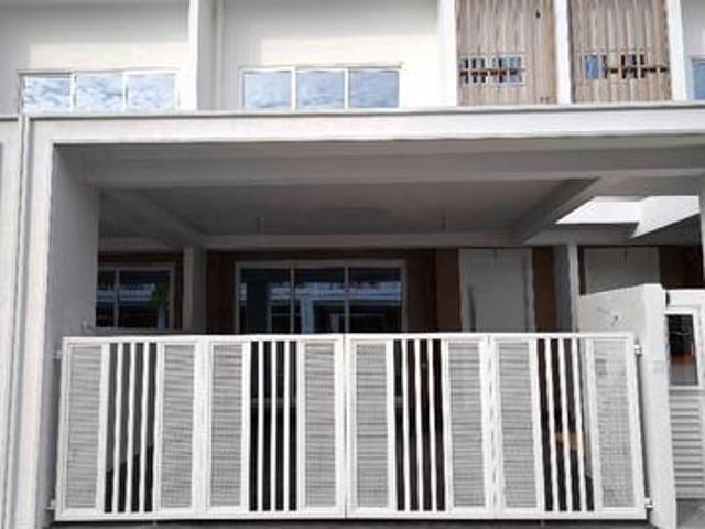 Terraced House for sale in Wellesley, Penang