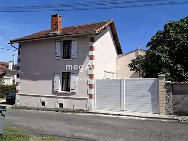 Maison vente à Saint-Jean-d'Angély, Vinax