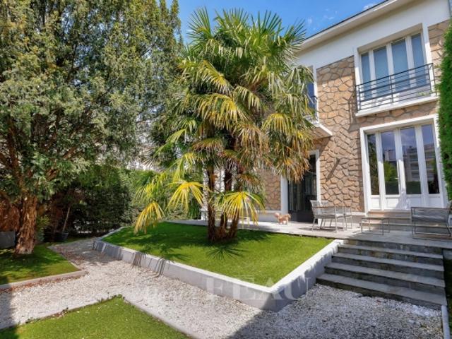 Maison vente à Vincennes, Val-de-Marne