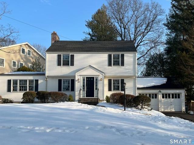 House for sale in Cos Cob, Connecticut