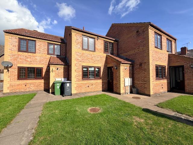 Apartment for rent in Brampton, Loundsley Green