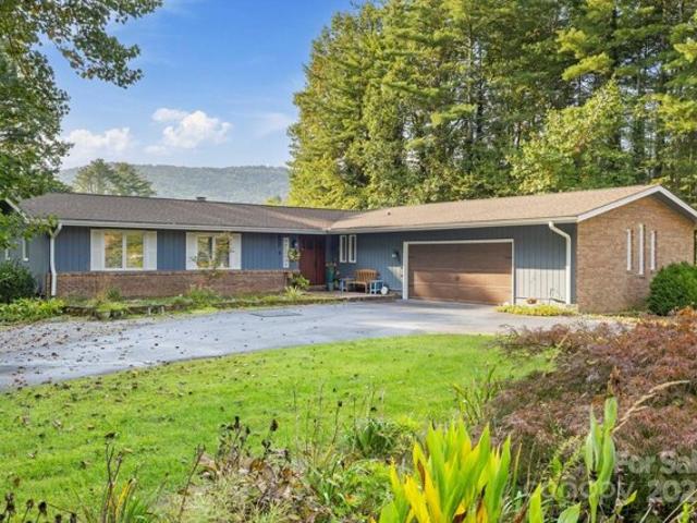 House for sale in East Flat Rock, North Carolina