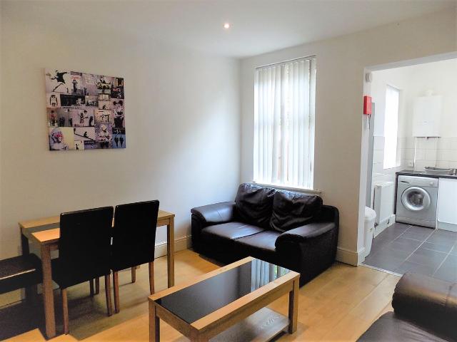 Room for rent in South Yorkshire