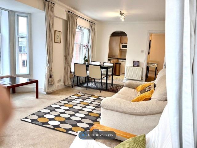 Apartment for rent in Pimlico, Greater London