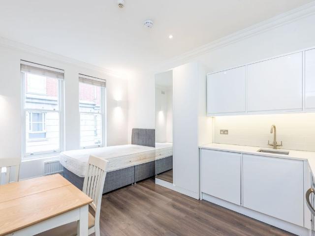 Studio for rent in Pimlico, Greater London