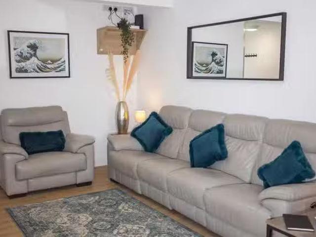 Apartment for rent in Mount Pleasant, Nangreaves