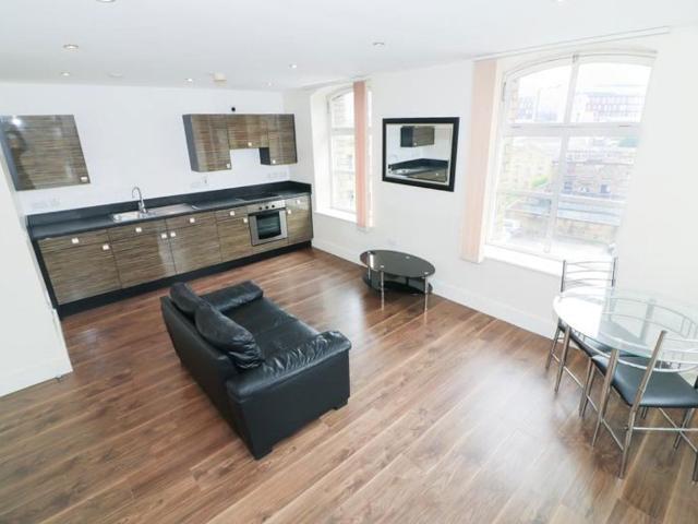 Apartment for rent in Eastbrook, Bradford