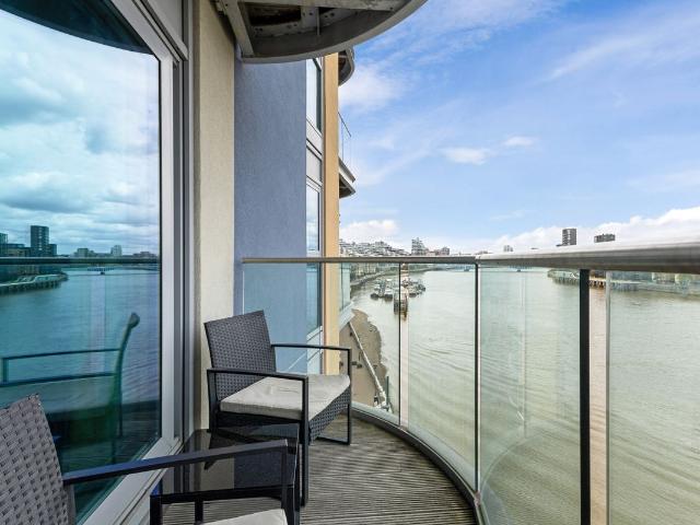 Apartment for rent in Price's Court, Greater London
