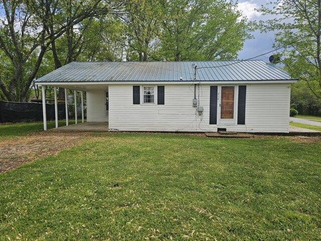 House for sale in Loretto