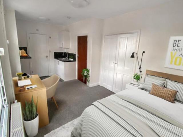 Room for rent in Greater London