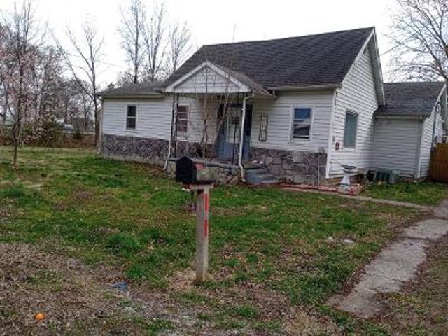 House for sale in Perry, Illinois