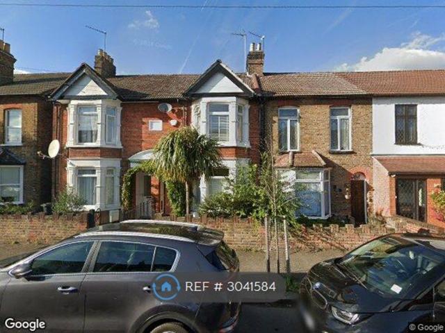 House for rent in London Borough of Havering, Greater London