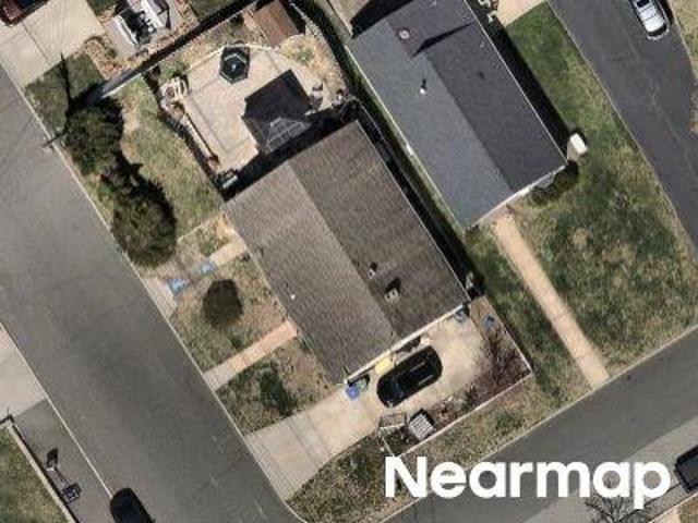 House for sale in Sayreville, New Jersey