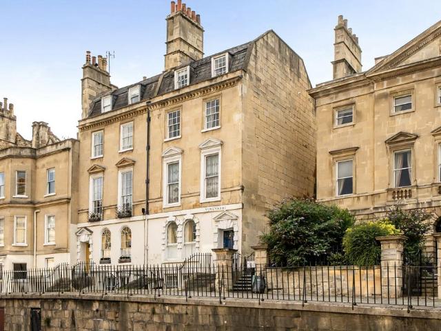 Apartment for rent in Walcot, Bath