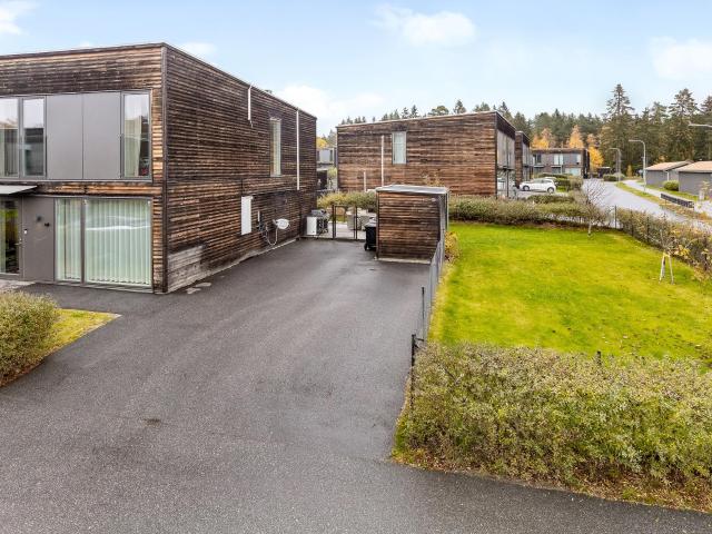 Bostad till salu i Bro, Stockholm