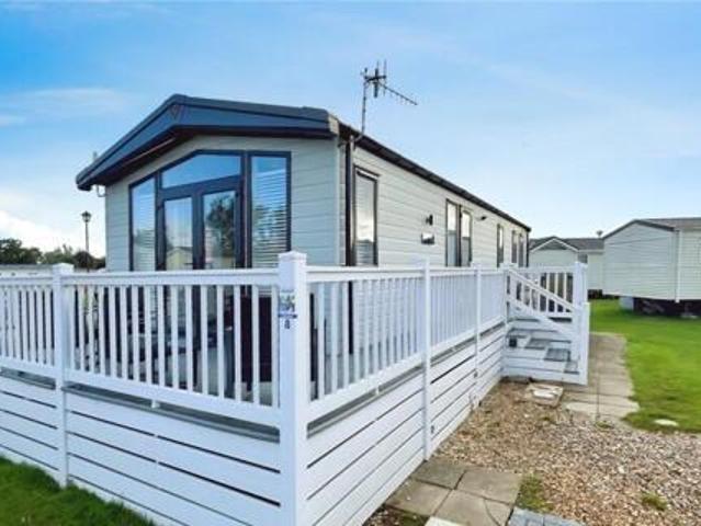 House for sale in Littlecote, West Sussex