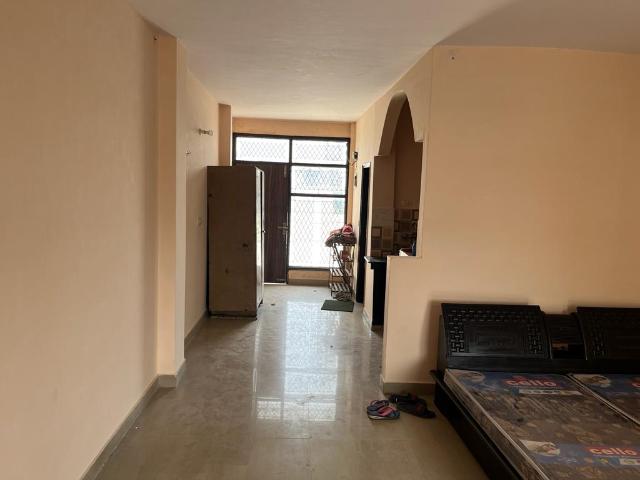 Property for rent in Deri